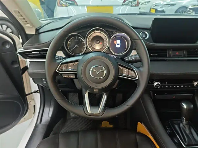 Mazda Atenza — Фото автомобиля 10