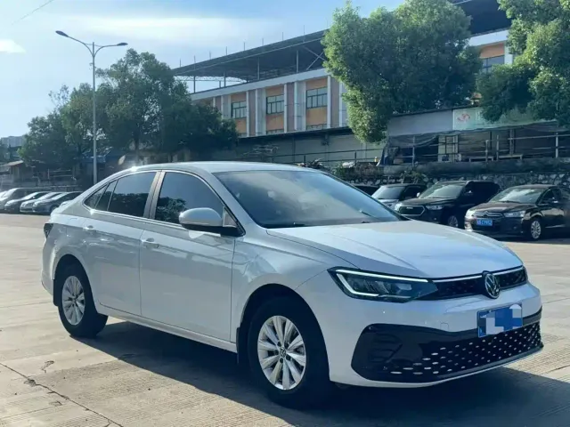 Volkswagen Lavida 2024 Model 1.5L Automatic Delight Edition — Фото автомобиля 3