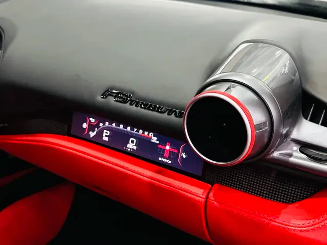 Ferrari F8 — Фото автомобиля 9