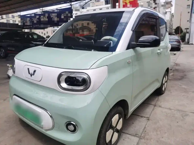 Фотография автомобиля — Wuling Hongguang Mini EV
