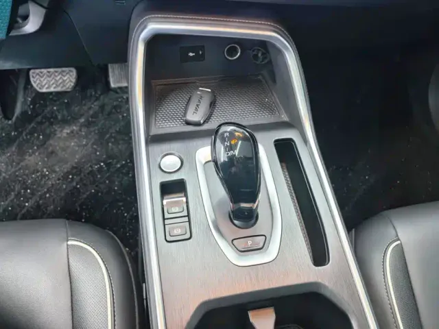 Haval H6 — Фото автомобиля 16