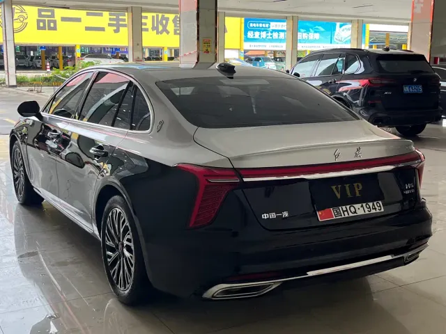 Hongqi H5 — Фото автомобиля 7