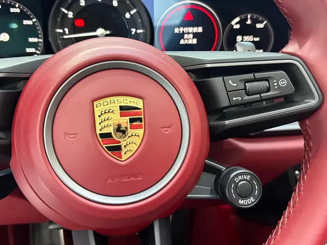 Porsche 911 — Фото автомобиля 16