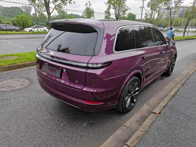 Li Auto L9 — Фото автомобиля 7