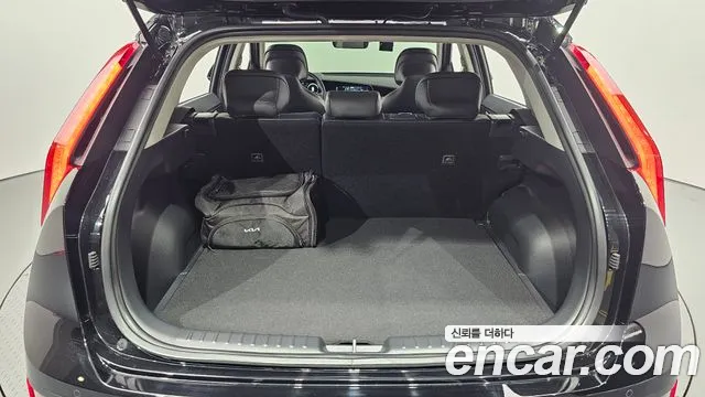 Kia Niro New — Фото автомобиля 26