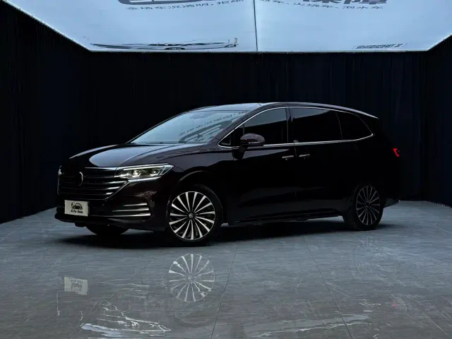 Фотография автомобиля — Volkswagen Viloran
