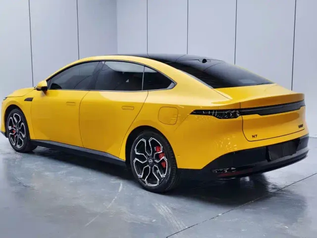 Nissan N7 — Фото автомобиля 3