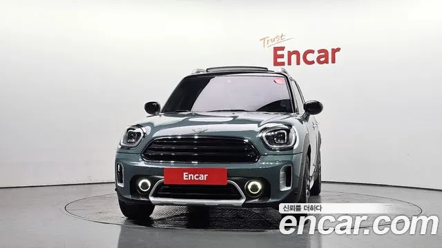 MINI Countryman — Фото автомобиля 3
