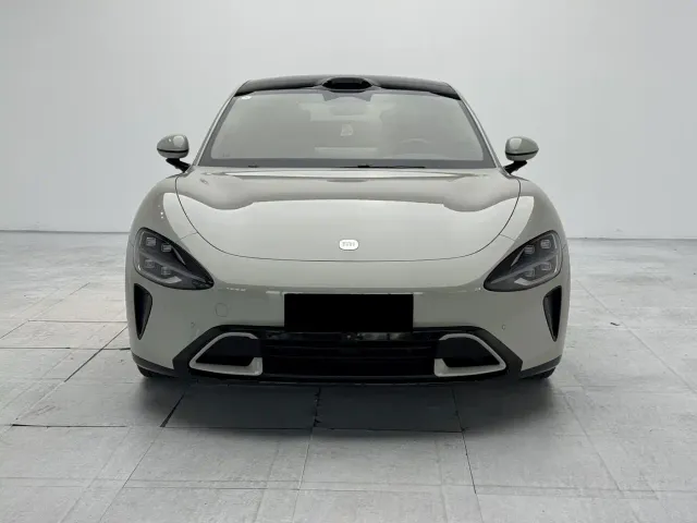 Xiaomi SU7 — Фото автомобиля 2