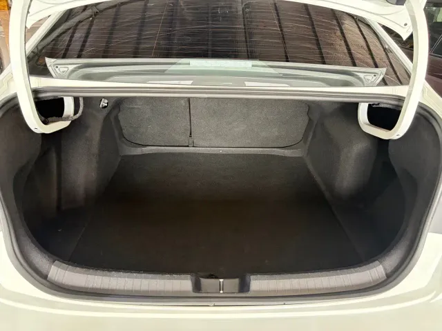 Volkswagen Sagitar — Фото автомобиля 11