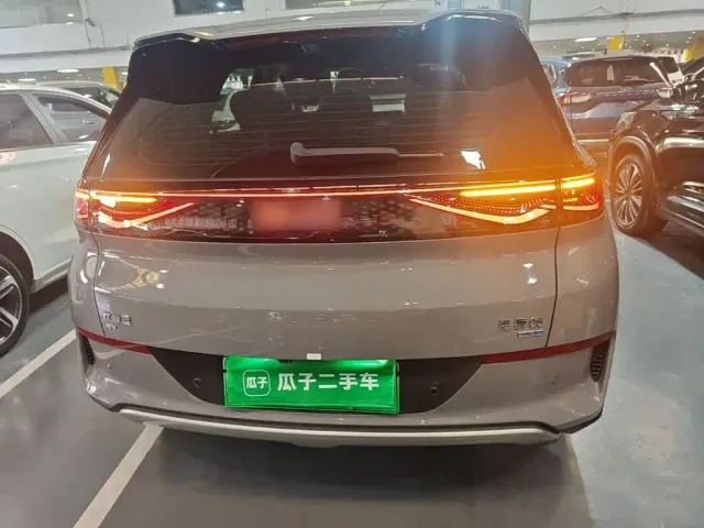 BYD Sealion 05 EV — Фото автомобиля 5