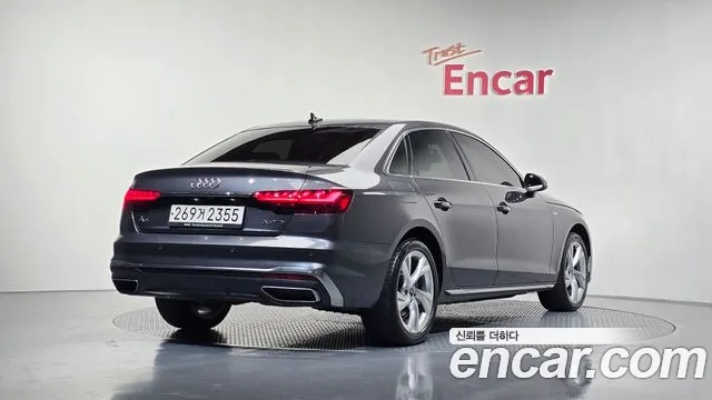 Audi A4 — Фото автомобиля 2