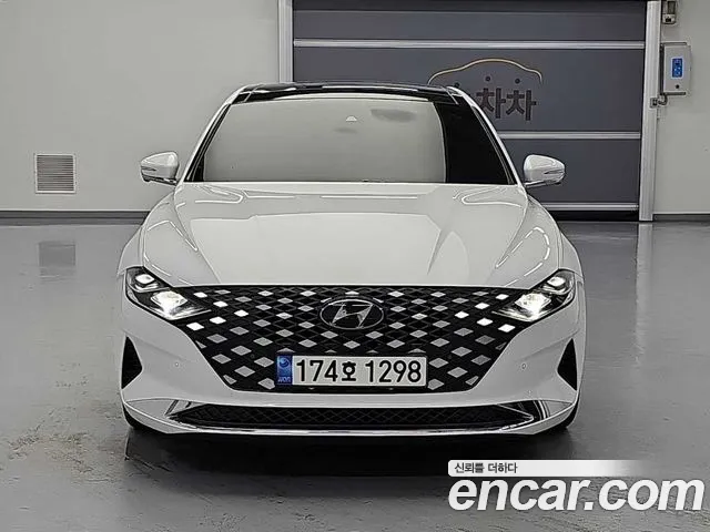 Hyundai Grandeur Новый Grandeur IG — Фото автомобиля 2