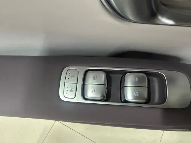 Changan Qiyuan A06 — Фото автомобиля 12