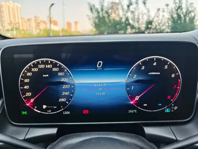 Mercedes-Benz GLC-Class — Фото автомобиля 10