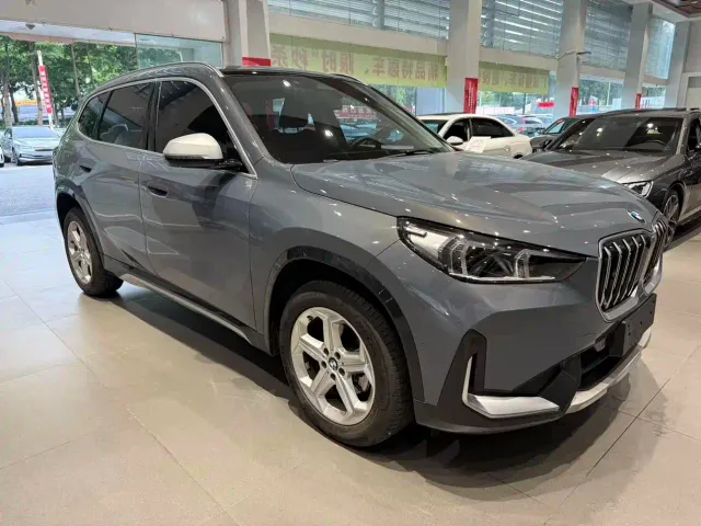 BMW X1 — Фото автомобиля 3