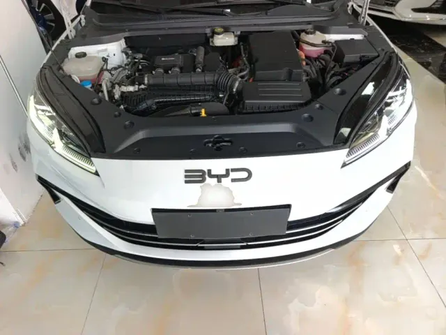 BYD Seal 06 — Фото автомобиля 19