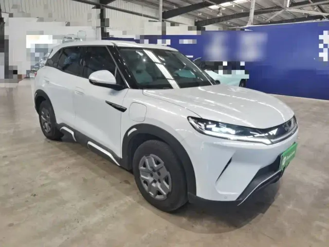 BYD Yuan UP — Фото автомобиля 3