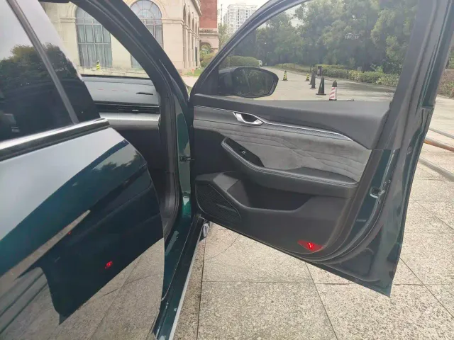 Geely Xingrui — Фото автомобиля 21
