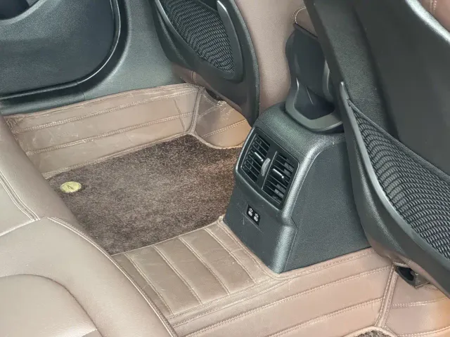 BMW X1 — Фото автомобиля 20