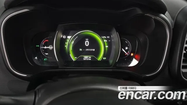 Renault-KoreaSamsung QM6 Новый QM6 Quest 2.0 LPe LE 2WD — Фото автомобиля 8