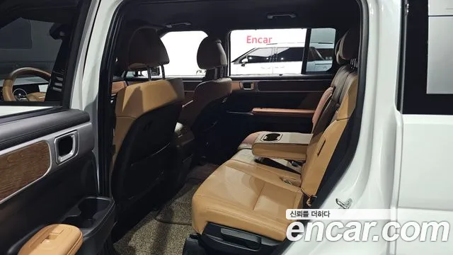 Hyundai Santa Fe — Фото автомобиля 17