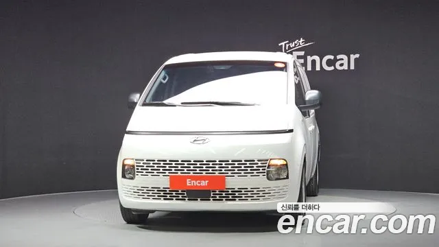 Hyundai Staria — Фото автомобиля 3