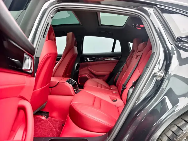 Porsche Panamera — Фото автомобиля 15