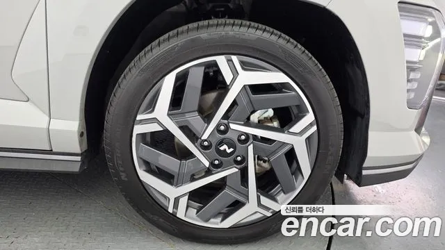 Hyundai Kona — Фото автомобиля 5