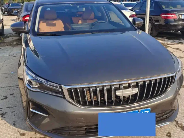 Geely Emgrand — Фото автомобиля 2