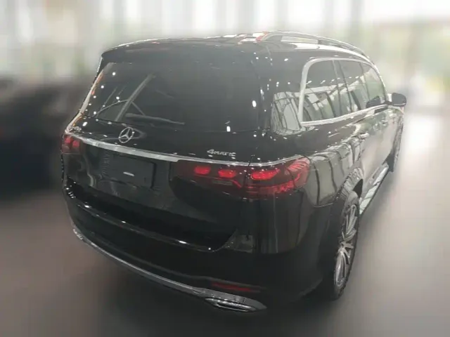 Mercedes-Benz GLS-Class — Фото автомобиля 9