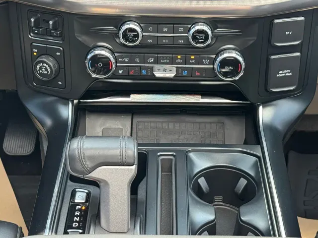 Ford F-150 Raptor — Фото автомобиля 17