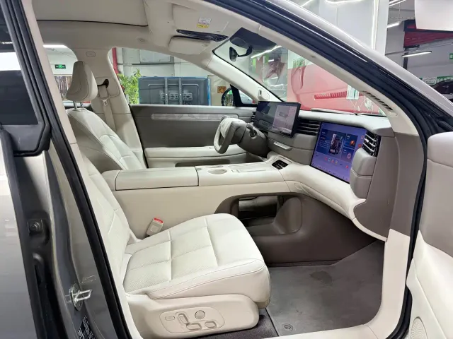 IM Motors LS6 — Фото автомобиля 4