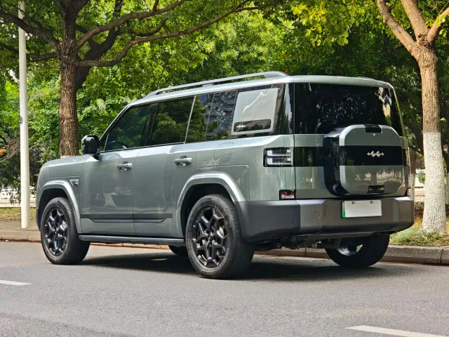 BYD FangChengBao Titanium 7 — Фото автомобиля 17