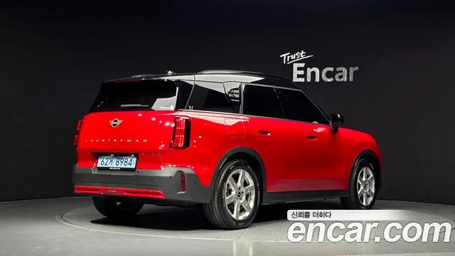 MINI Countryman — Фото автомобиля 2