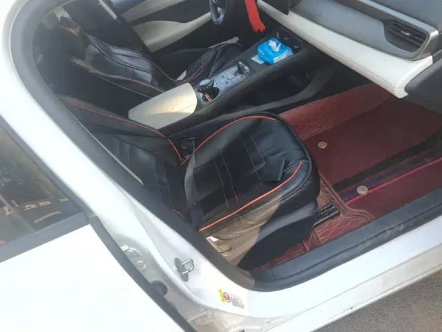 BYD Seal 05 DM-i — Фото автомобиля 8