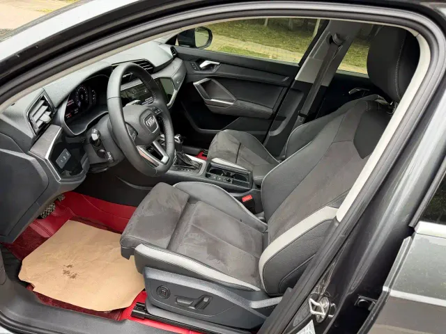 Audi Q3 — Фото автомобиля 5