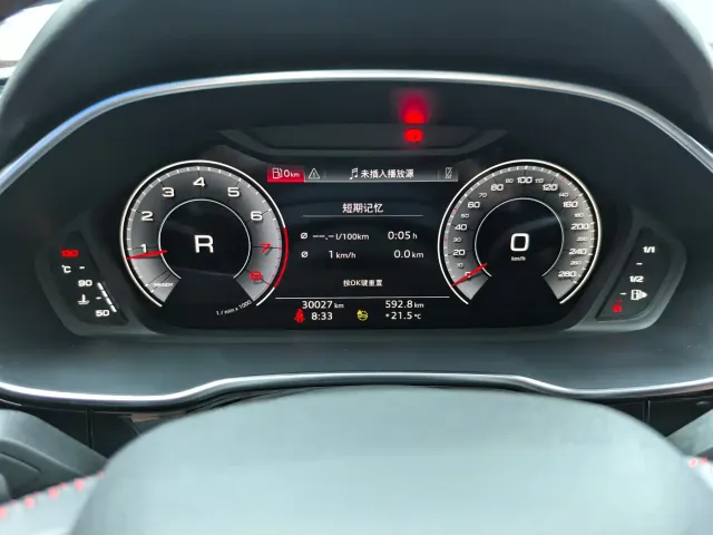 Audi Q3 — Фото автомобиля 18