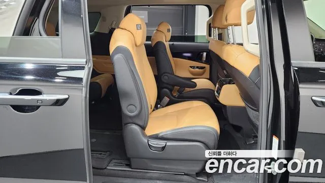 Kia Canival Carnival 4 поколение Дизель 9 мест Signature — Фото автомобиля 11