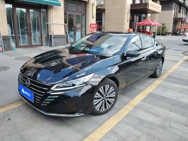Фотография автомобиля — Nissan Teana