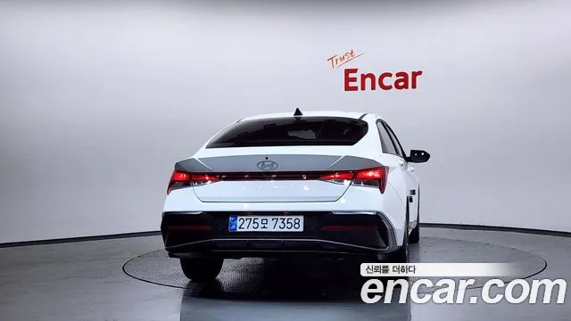 Hyundai AVANTE Новый Avante (CN7) 1.6 LPi (Для проката) — Фото автомобиля 4