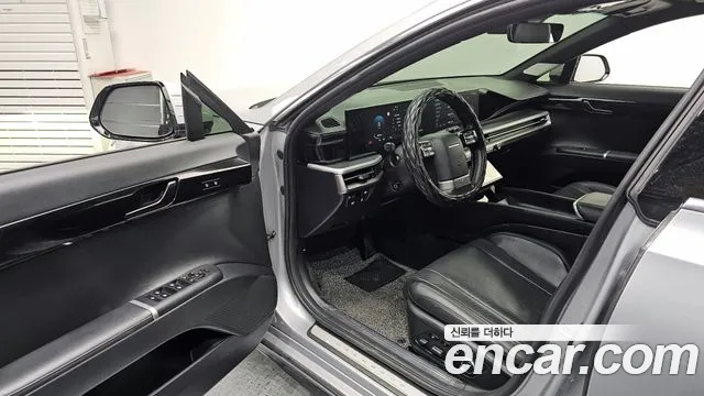 Hyundai Grandeur Grandeur (GN7) 3.5 LPG 2WD (Такси) — Фото автомобиля 10