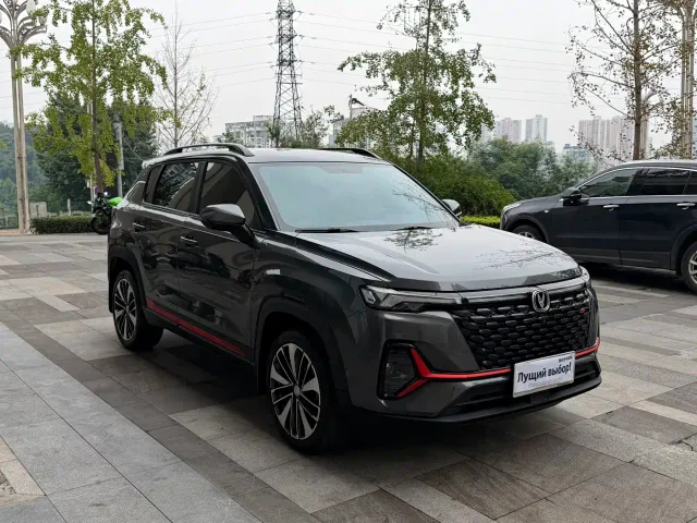 Changan CS35 Plus — Фото автомобиля 6