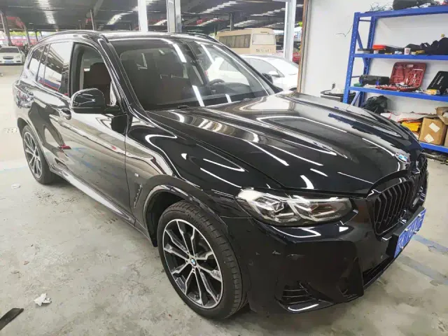 BMW X3 — Фото автомобиля 2