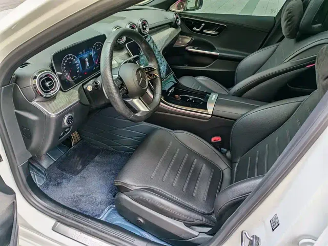 Mercedes-Benz C-Class — Фото автомобиля 4