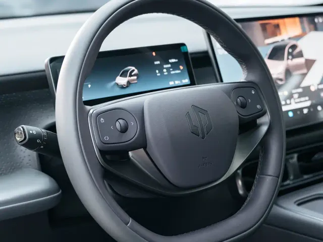 Leapmotor Lafa 5 — Фото автомобиля 15
