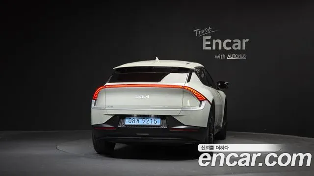 Kia EV6 — Фото автомобиля 4