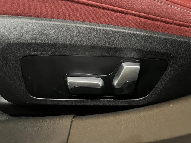 BMW BMW 3 Series 2023 320Li M Sport Package — Фото автомобиля 8