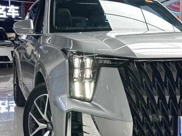 GAC Trumpchi GS8 — Фото автомобиля 6