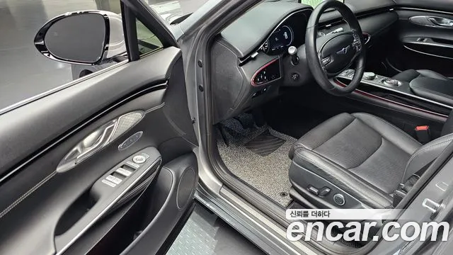 Genesis GV70 2.5T Бензин AWD — Фото автомобиля 10